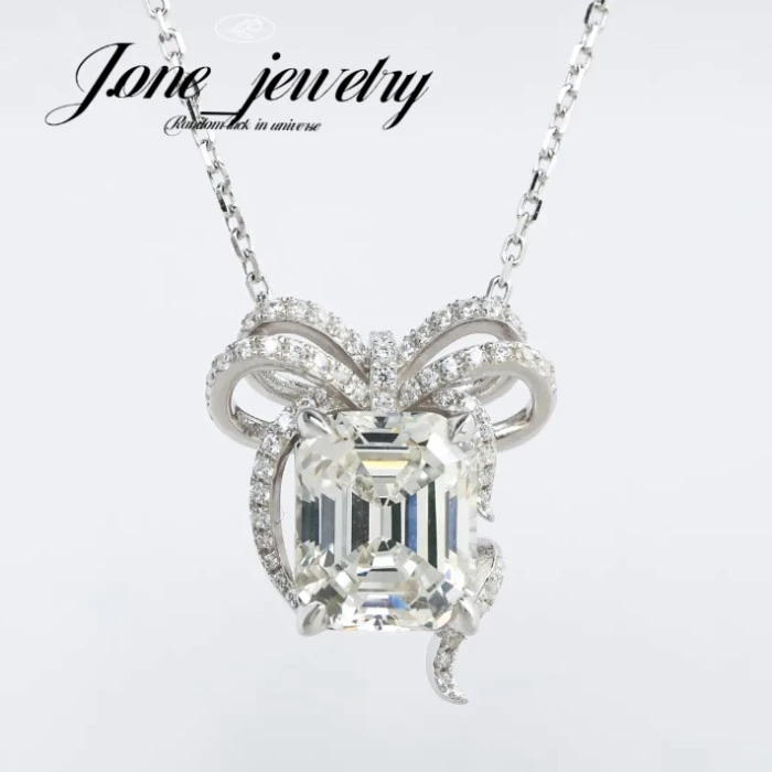 Kalung & Liontin Premium Model Pita Emerald Cut 3crt G Colour